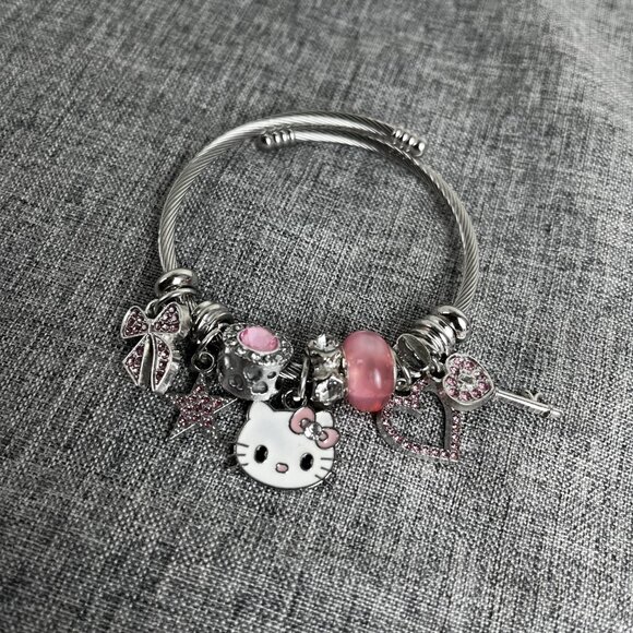 455 Pink Hello Kitty Bracelet cute - Picture 3 of 6